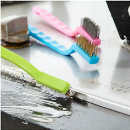 油煙機(jī)油膩膩，只花一元就洗凈？親測這些偏方，效果超乎想象！